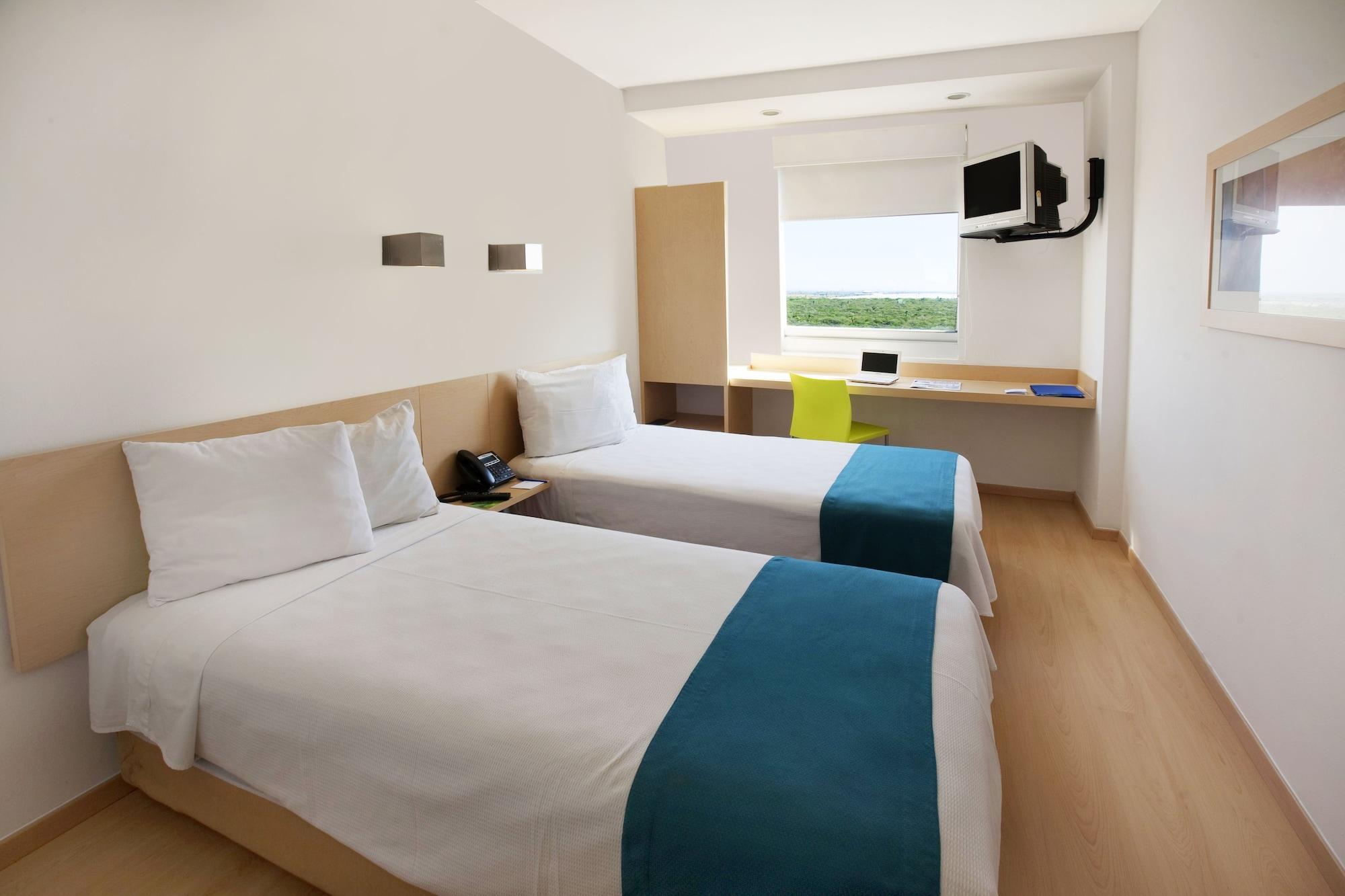 One Monterrey Aeropuerto Hotel Apodaca Екстериор снимка